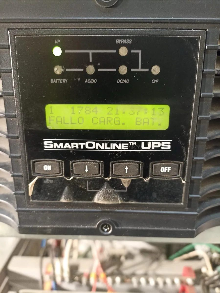 Diagnóstico de alarma "Fallo carga batería"
